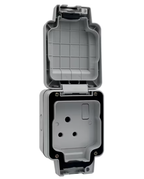HAGER WXPSS115 15A SWITCHSOCKET IP66